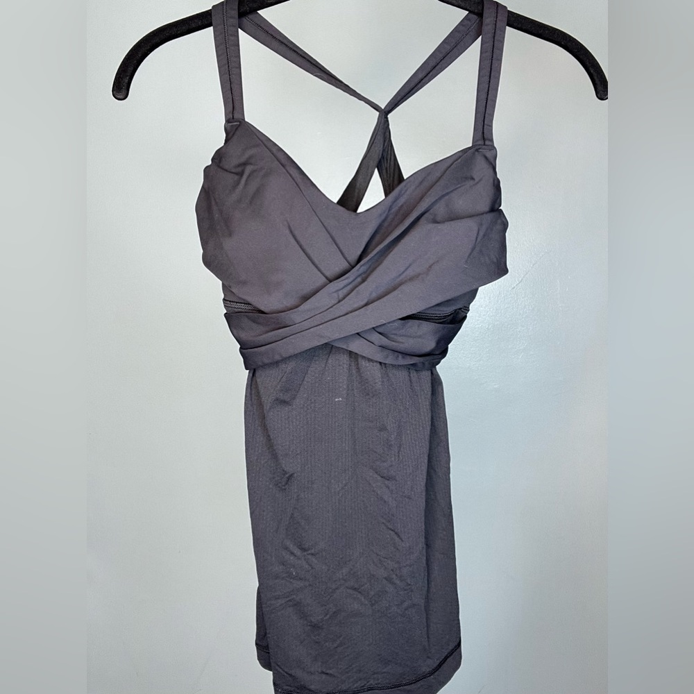 Lululemon Work Out Top